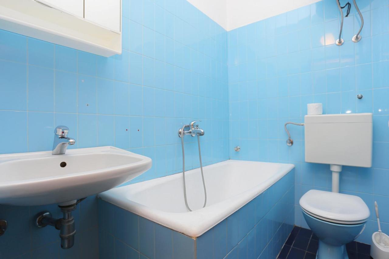Apartments By The Sea Zivogosce - Blato, Makarska - 1057 Blato  Bagian luar foto
