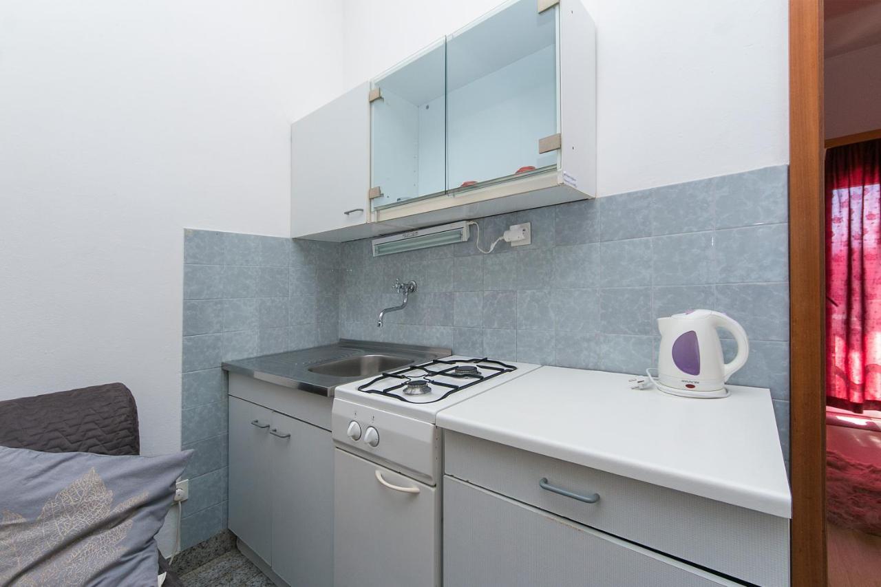 Apartments By The Sea Zivogosce - Blato, Makarska - 1057 Blato  Bagian luar foto