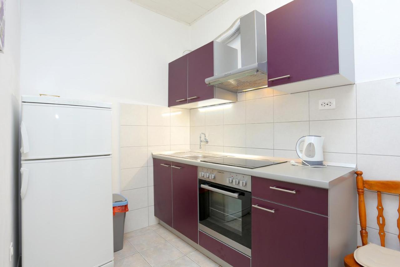 Apartments By The Sea Zivogosce - Blato, Makarska - 1057 Blato  Bagian luar foto