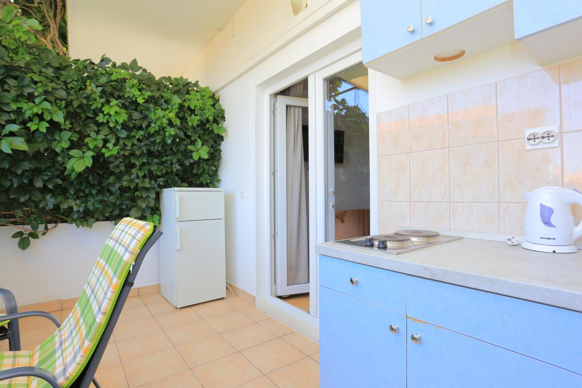 Apartments By The Sea Zivogosce - Blato, Makarska - 1057 Blato  Ruang foto