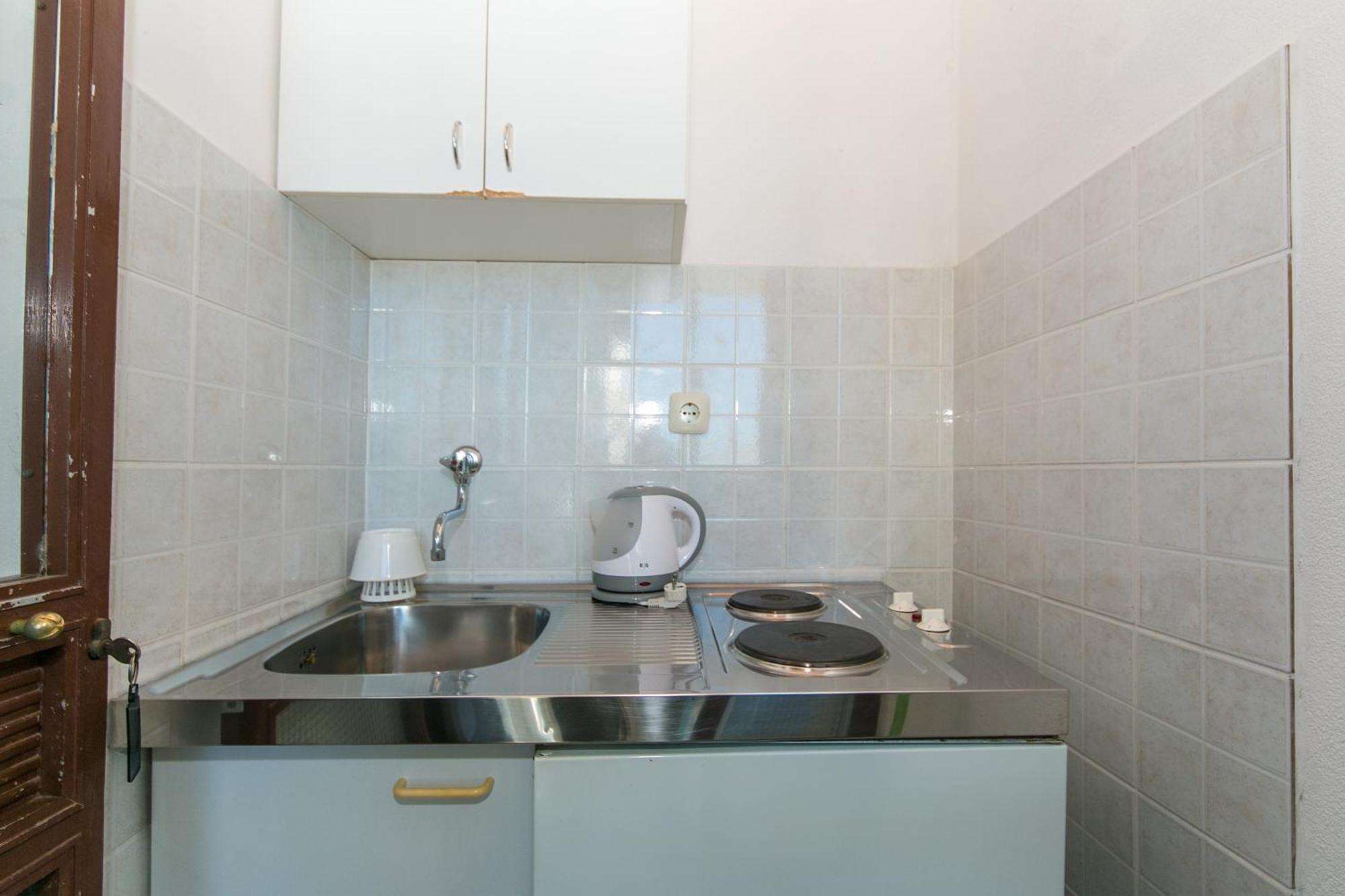 Apartments By The Sea Zivogosce - Blato, Makarska - 1057 Blato  Ruang foto
